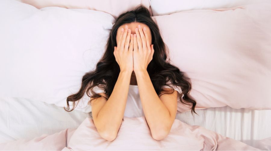 Unettomuus ja uniongelmat – Parhaat keinot parempaan uneen