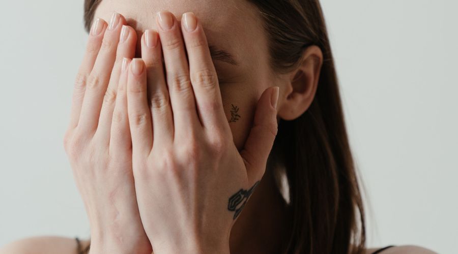 Voiko akne olla itseaiheutettu tai väärin diagnosoitu?