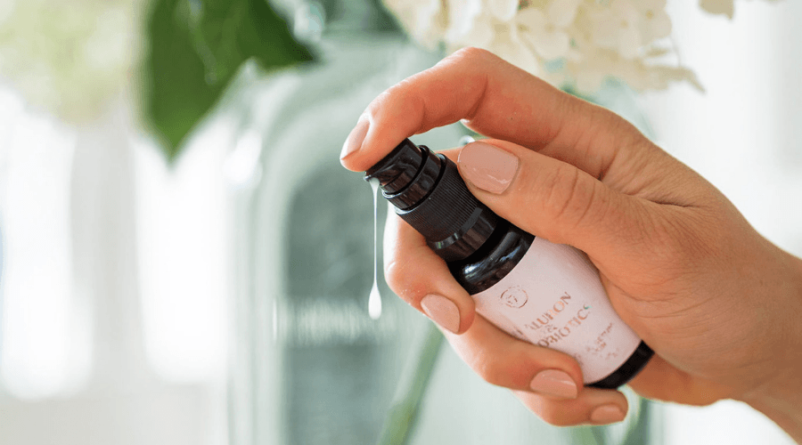 Hyaluronihapposeerumi kosteuttaa tehokkaasti