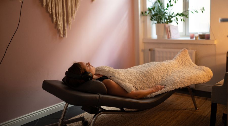 Neurosonic - helppo apu uniongelmiin, stressiin ja kipuihin