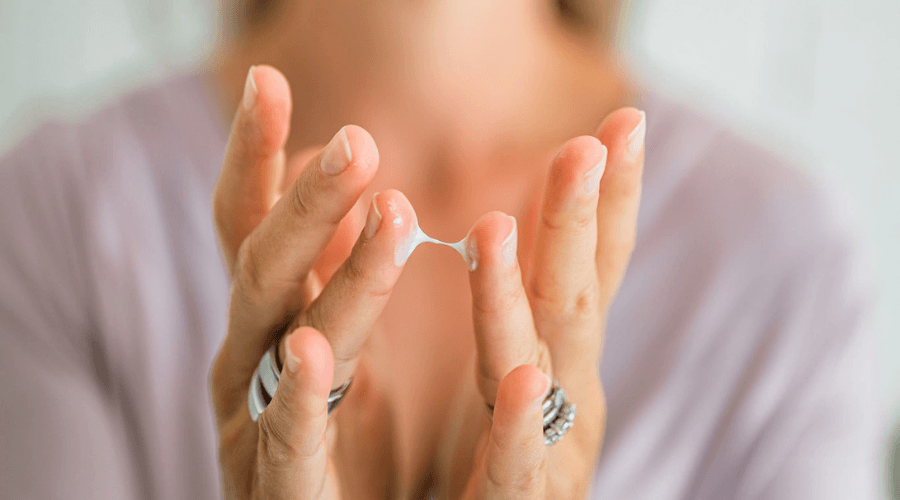 Niasiiniamidi on epäpuhtaan ja ikääntyvän ihon tehoaine