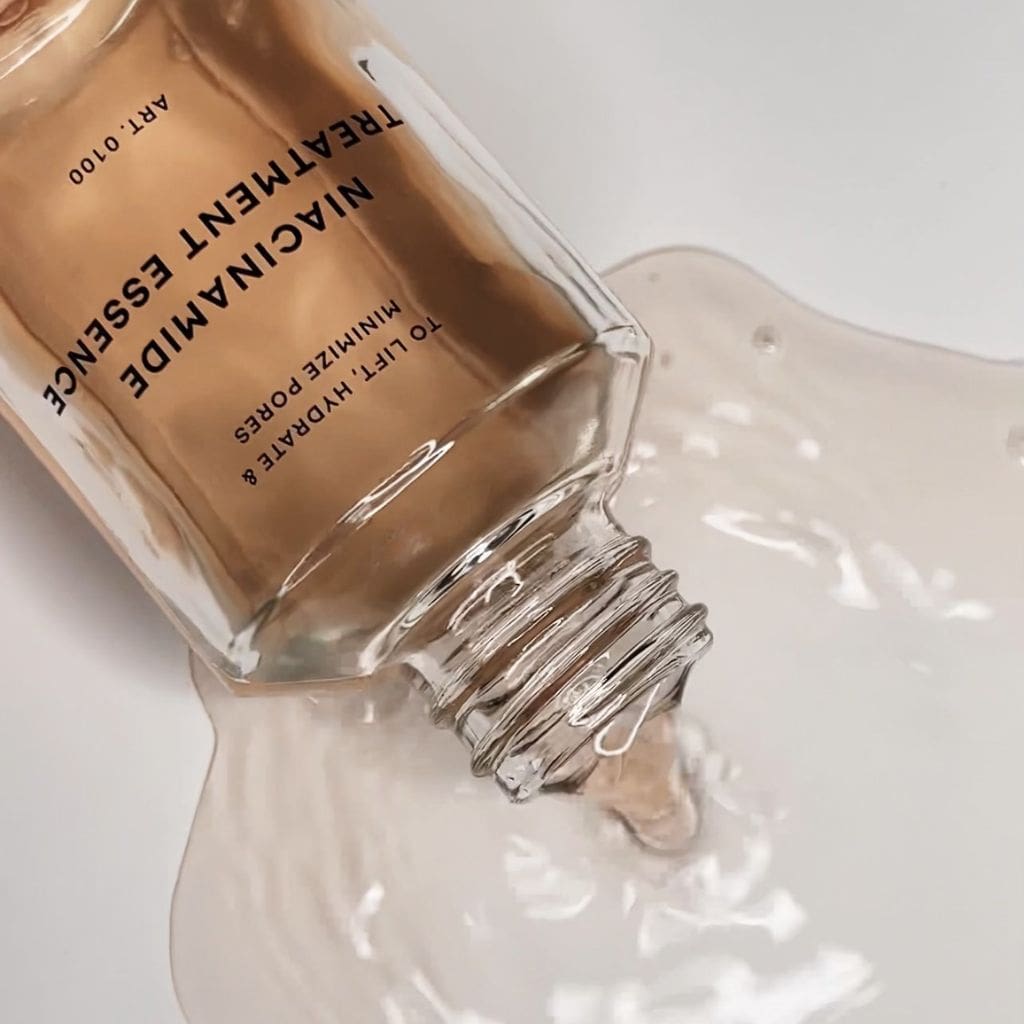 Paras kasvovesi rasvoittuvalle iholle