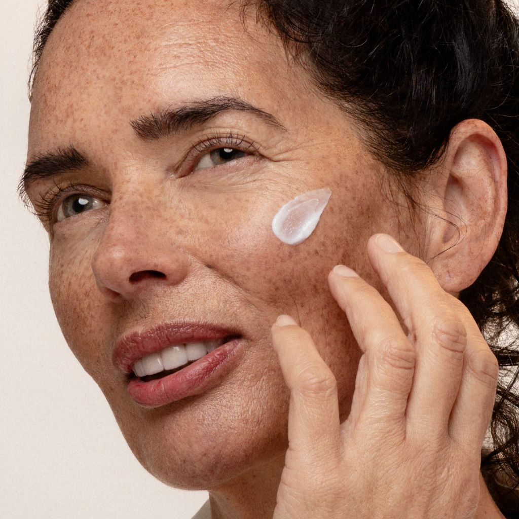 Paras kosteusvoide ikääntyvälle iholle