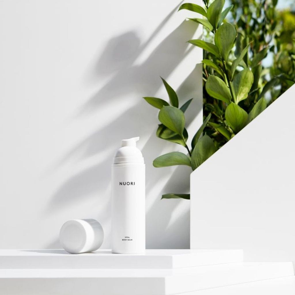 Vartalovoide kuivalle iholle NUORI Vital Body Balm 150ml